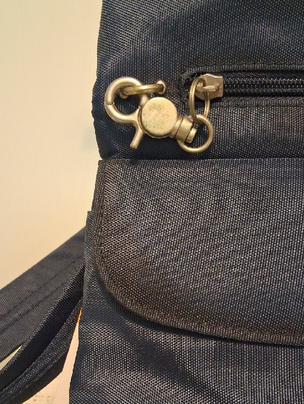Travelon Navy Blue Crossbody Bag with Front Flap Pockets - Picture 10 of 10